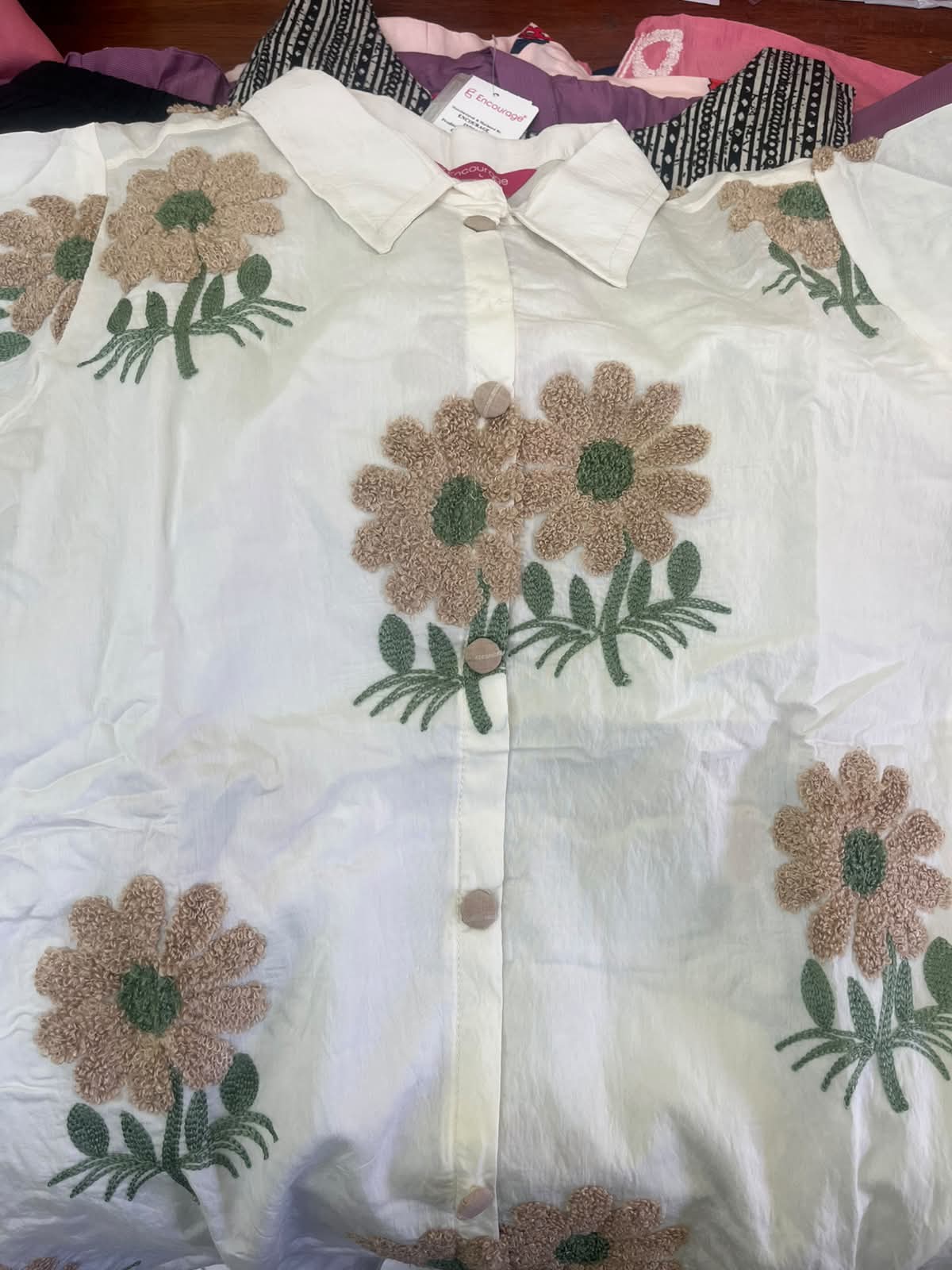 Women Off White Floral Embroidered Shirt Kurti