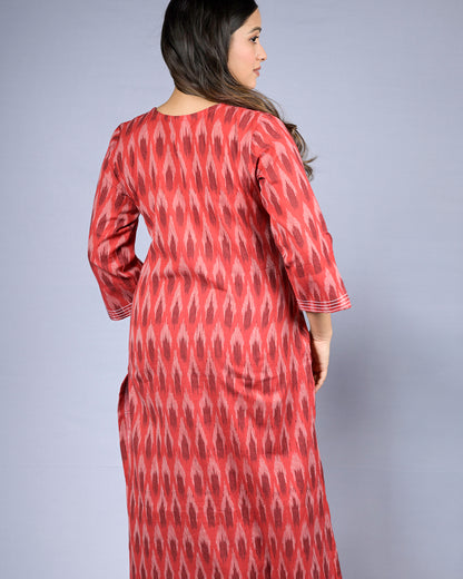 Women Rust Red Ikat Print Kurti