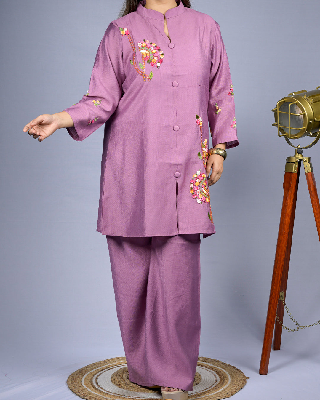 Women Mauve Floral Embroidered Coord set
