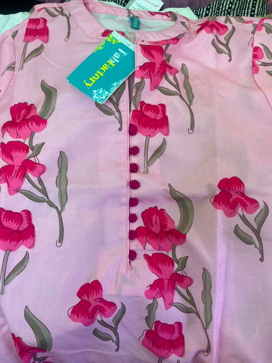 Women Blush Pink Floral Printed Kurti
