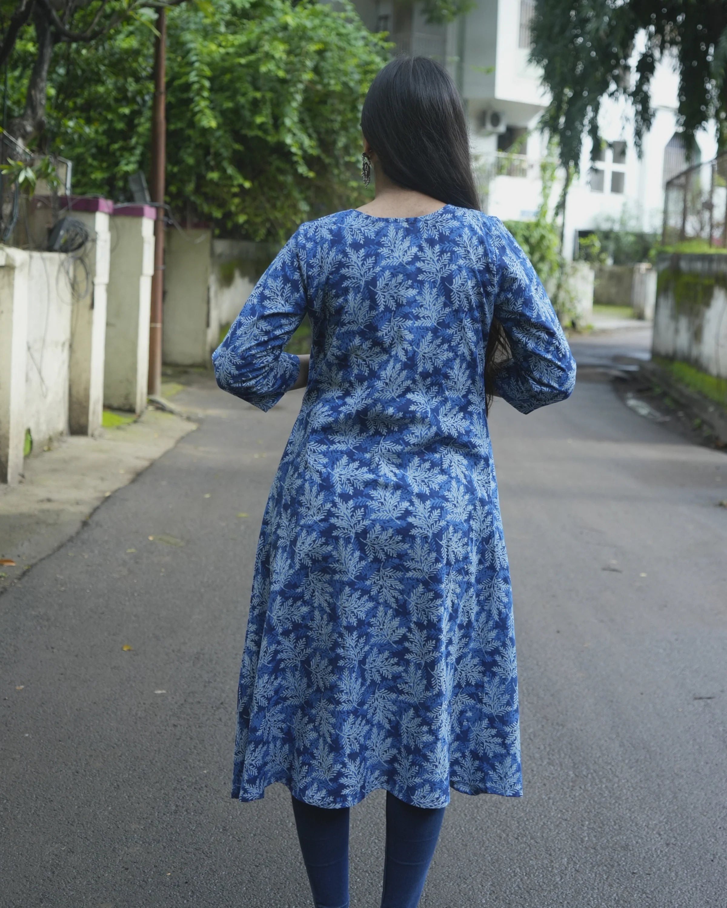 Women’s Blue Floral Printed A-Line Kurti - Kurti