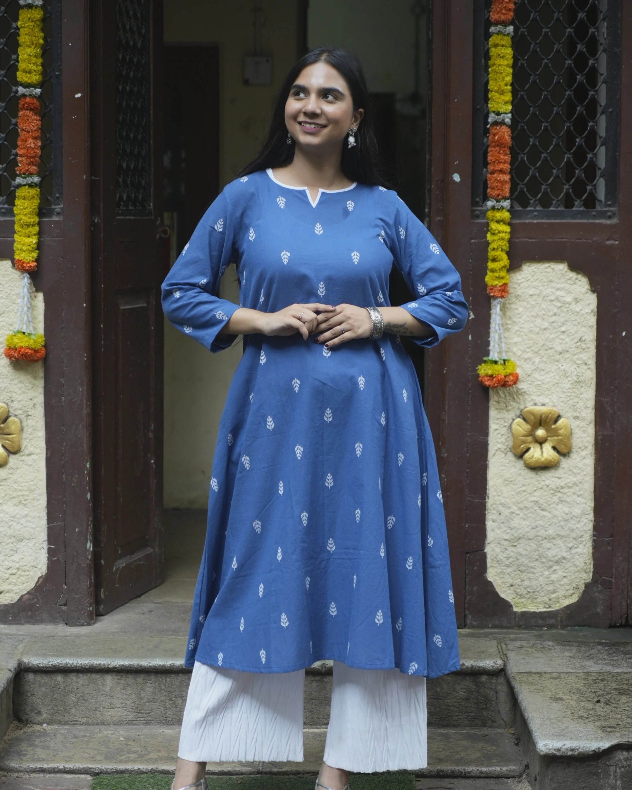 Women’s Blue Leaf Printed A-Line Kurta - Kurti